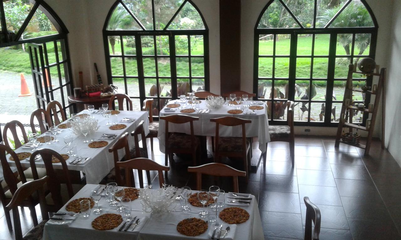 Estancia La Colina Санто Доминго де лос Колорадос Стая снимка